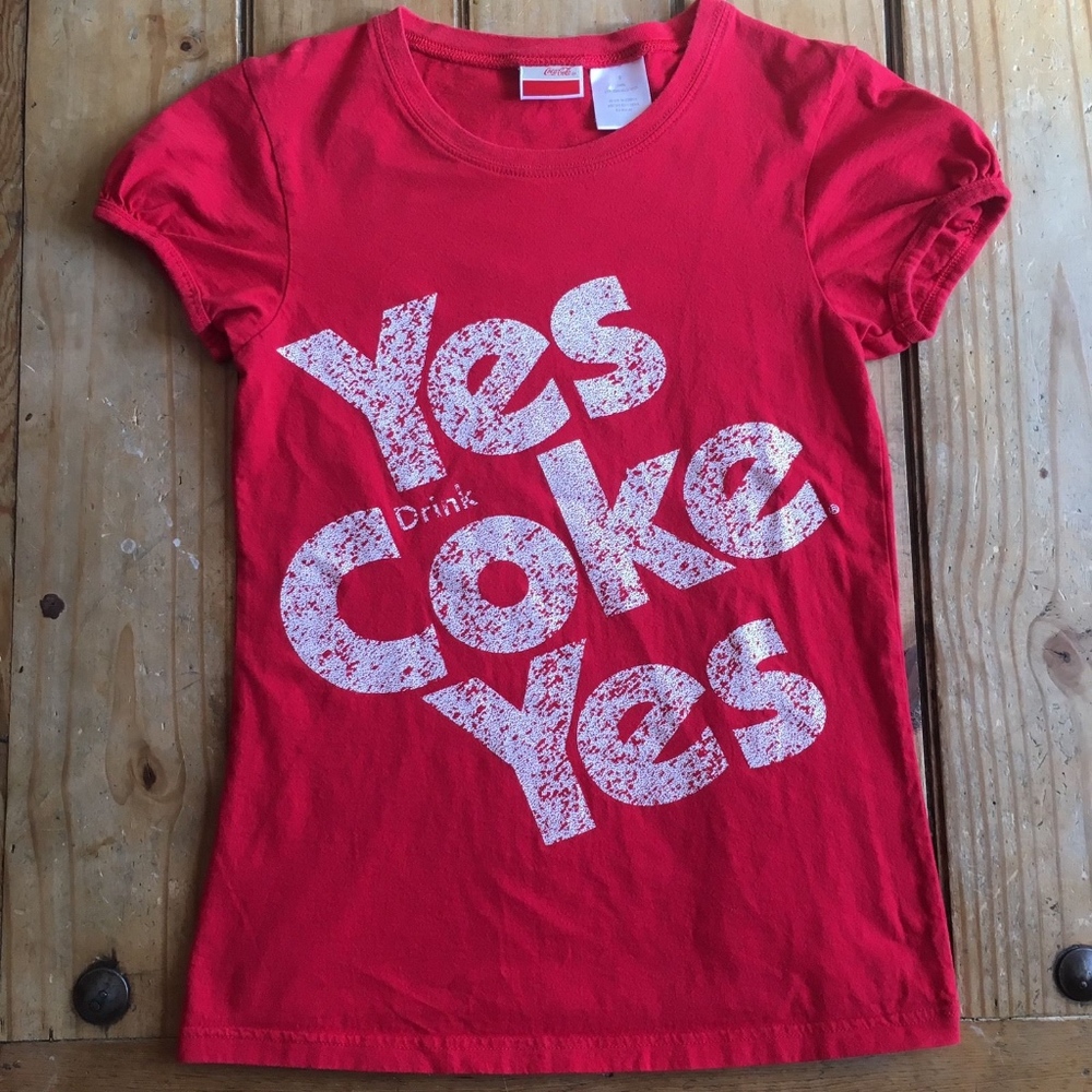 Yes Coke T-Shirt Small